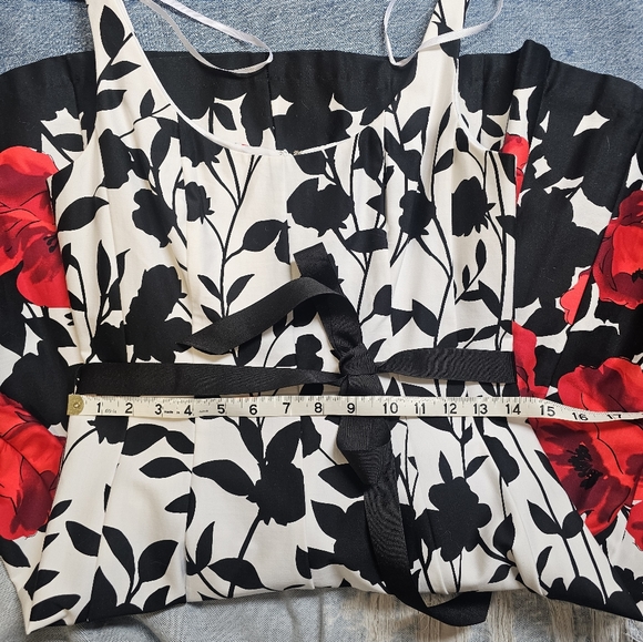 Spring Dress - Picture 3 of 7